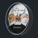 Horloge Cadeaux BESTIE personnalisés BFF Anniversaire Phot<br><div class="desc">Cadeaux BESTIE personnalisés BFF Anniversaire Photo Cute</div>
