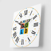 Horloge Carré couleur toujours en gras (Angle)