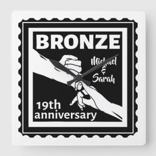 Horloge Carrée 19e anniversaire du mariage tenant la main