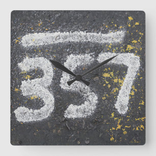 Horloge Carrée 357 Nombre de Maçon et Nombre Angélique