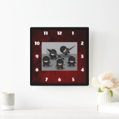 Horloge Carrée 5 Petites ninjas posant avec des armes (Maison)
