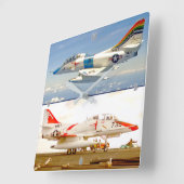 HORLOGE CARRÉE A-4 SKYHAWK (Angle)