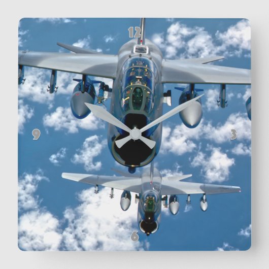 HORLOGE CARRÉE A-7 CORSAIR II (Recto)