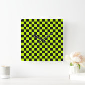 Horloge Carrée Acid green black checkerboard pattern (Maison)