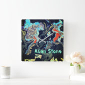 Horloge Carrée Alien Stone Exotic Personnalisable (Maison)