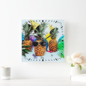 Horloge Carrée Ananas temps de fête avec faveurs de fête, ZSSG (Maison)