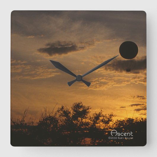 Horloge Carrée Ascent (Recto)