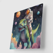 Horloge Carrée Astronaut on Dino in Space (Angle)