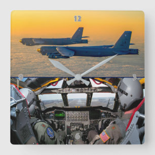 HORLOGE CARRÉE B-52H STRATOFORTRESS