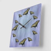 Horloge Carrée Babflies dans les clouds. (Angle)