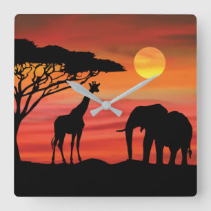Horloge Carrée Beautiful Giraffe et Elephant dans le Serengeti