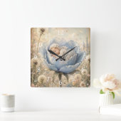 Horloge Carrée Bébé endormi dans une fleur bleue (Maison)
