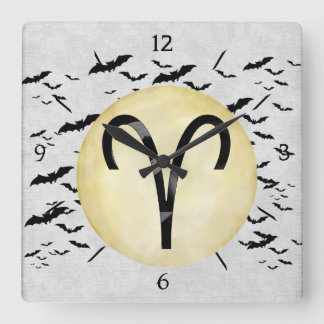 Horloge Carrée Bélier de lune de batte