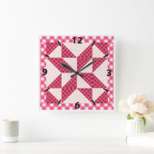 Horloge Carrée Belle Couverture Rose à Points Quiltés (Maison)
