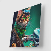 Horloge Carrée Bengal Chat conduire vélo St. Patrick's Day (Angle)