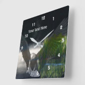 Horloge Carrée Bientôt Eagle Misty Pond Fantasy Animal Art (Angle)