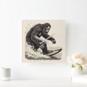 Horloge Carrée Bigfoot Surfant (Maison)