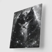 Horloge Carrée Black Whimsical Cat Clock (Angle)