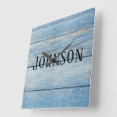 Horloge Carrée blue faded wood family name (Angle)