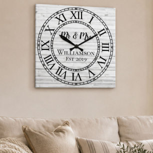 Horloge Carrée Bois gris personnalisé rustique sur mesure