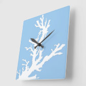 Horloge Carrée Branche de corail - blanc sur bleu pâle (Angle)