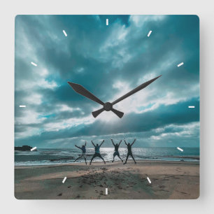Horloge Carrée Cadeau de Noël de plage côtière au coucher du sole