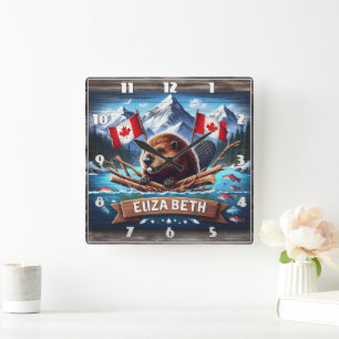Horloge Carrée Castor canadien avec drapeaux en montagne