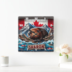 Horloge Carrée Castor par eau avec drapeau canadien