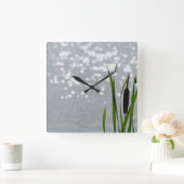 Horloge Carrée Cattail devant le lac (Maison)