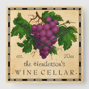 Horloge Carrée Cave avec le nom personnalisé par cru de raisins