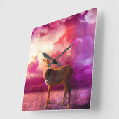 Horloge Carrée Cerf dans les nuages roses (Angle)