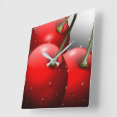 Horloge Carrée Cerises avec gouttes de ragoût (Angle)