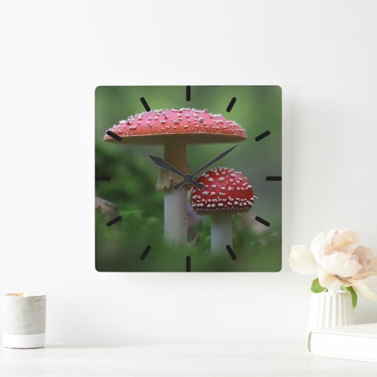 Horloge Carrée Champignons magiques (Maison)