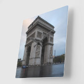 Horloge Carrée Champs-Élysées - Paris, France (Angle)