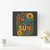 Horloge Carrée Chase the sun Wall Clock (Maison)