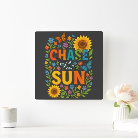 Horloge Carrée Chase the sun Wall Clock (Maison)