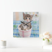 Horloge Carrée Chaton de Munchkin avec le joli ruban (Maison)