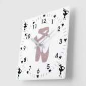 Horloge Carrée Chaussures en Ballon Rose (Angle)