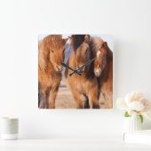 Horloge Carrée Cheval islandais en hiver (Maison)
