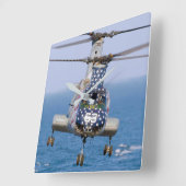 HORLOGE CARRÉE CHEVALIER DE MER CH-46E (Angle)