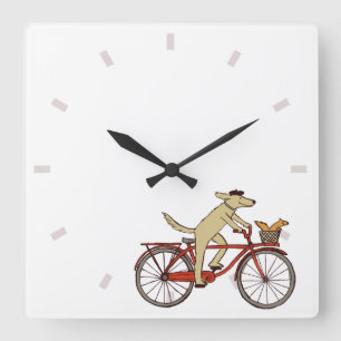 Horloge Carrée Chien cycliste avec ami écureuil - Art animalier a