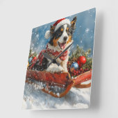 Horloge Carrée Chien de berger australien en Noël à Sledge (Angle)