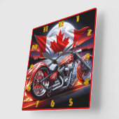 Horloge Carrée Circuits en flammes sous le ciel canadien (Angle)