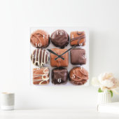 Horloge Carrée Clock Assorted Chocolates (Maison)