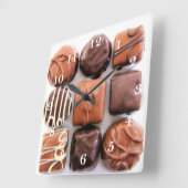 Horloge Carrée Clock Assorted Chocolates (Angle)