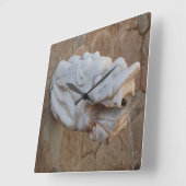 Horloge Carrée Clock de Dragon Fountain (Angle)