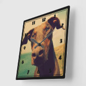 Horloge Carrée Closeudo drôle d'un chien Doberman naturel (Angle)