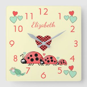 Horloge Carrée Coccinelles et chenille avec un prénom pour la cha
