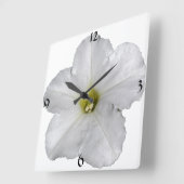 Horloge Carrée Cool blanc à la floraison de pétunia (Angle)