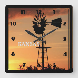 Horloge Carrée Coucher de soleil du Kansas avec Silhouette